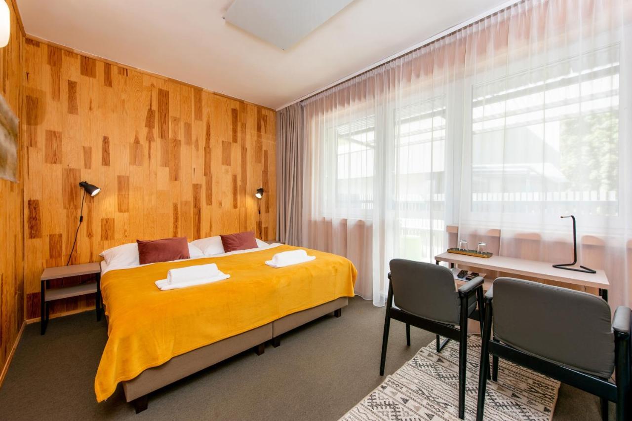 Hotel Veverica Trenčín 외부 사진