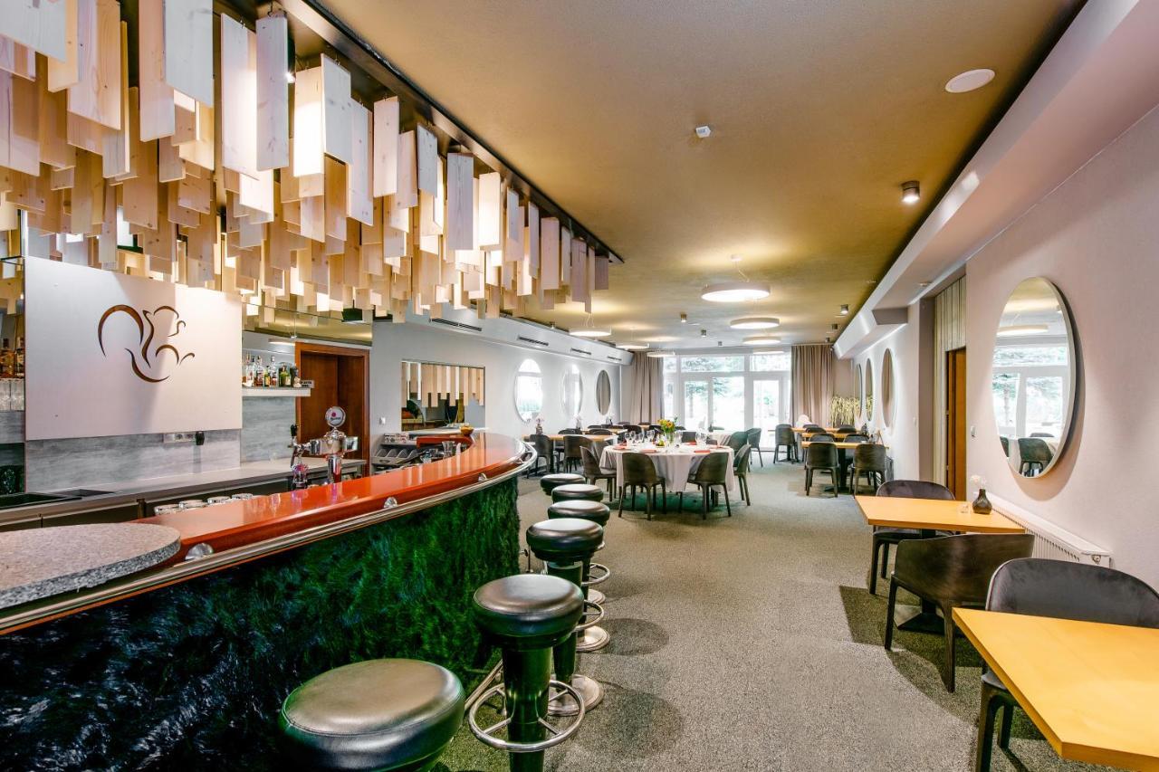 Hotel Veverica Trenčín 외부 사진