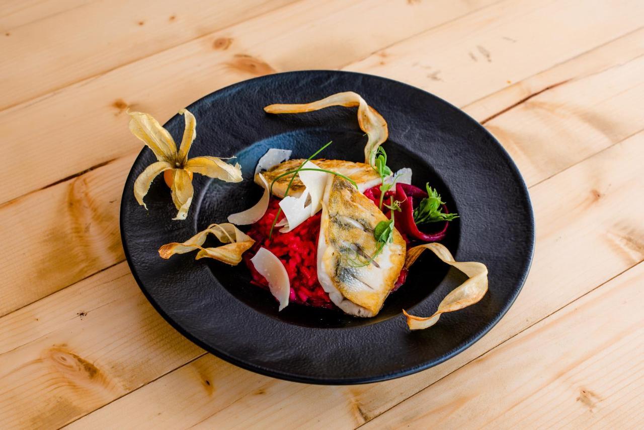 Hotel Veverica Trenčín 외부 사진
